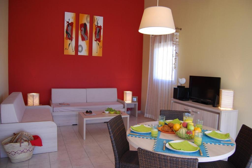 Lagrange Grand Bleu Vacances - Residence Le Mas De Torreilles Ruang foto