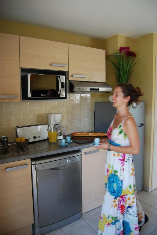 Lagrange Grand Bleu Vacances - Residence Le Mas De Torreilles Ruang foto