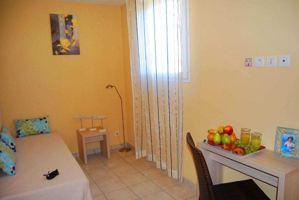 Lagrange Grand Bleu Vacances - Residence Le Mas De Torreilles Ruang foto
