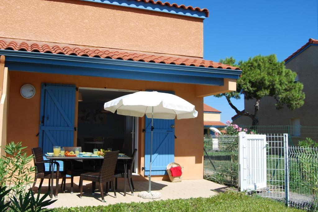 Lagrange Grand Bleu Vacances - Residence Le Mas De Torreilles Ruang foto